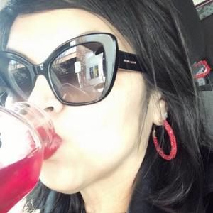 Meet your Posher, Anissa